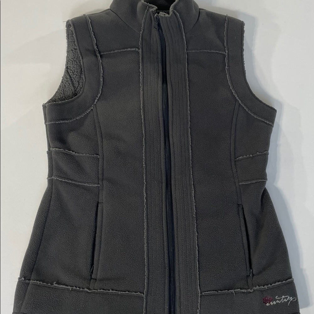Aventura Women’s Gray Sherpa Style Fleece Vest